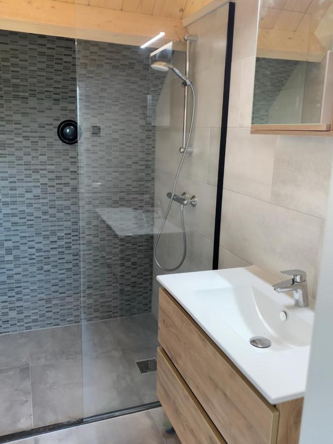 De Porrel Polsbroek Unit Met Prive Jacuzzi, Spa En Sauna Exterior photo